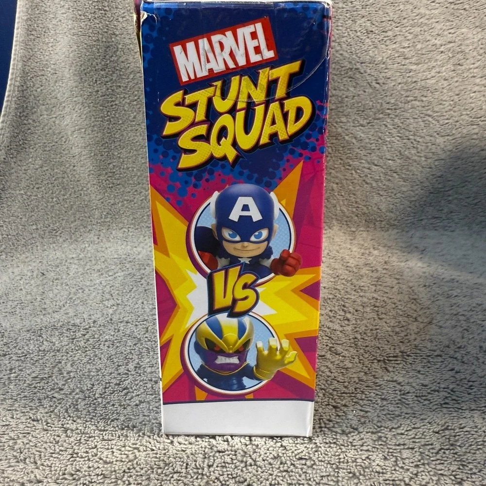 Marvel Stunt‎ Squad: Captain America vs Thanos Tower Smash Playset Sealed